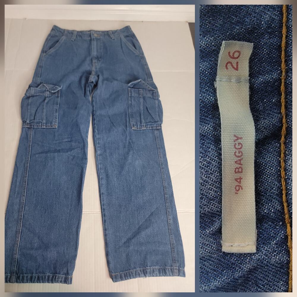 Levi's 94' Baggy Cargo Jeans Size 26 Retro Wide Leg Loose Boyfriend Drapey